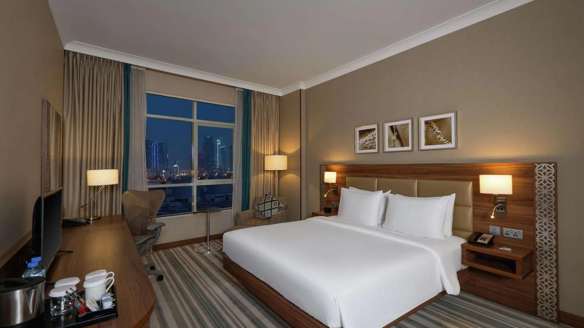 Hilton Garden Inn Dubai Al Mina - Jumeirah