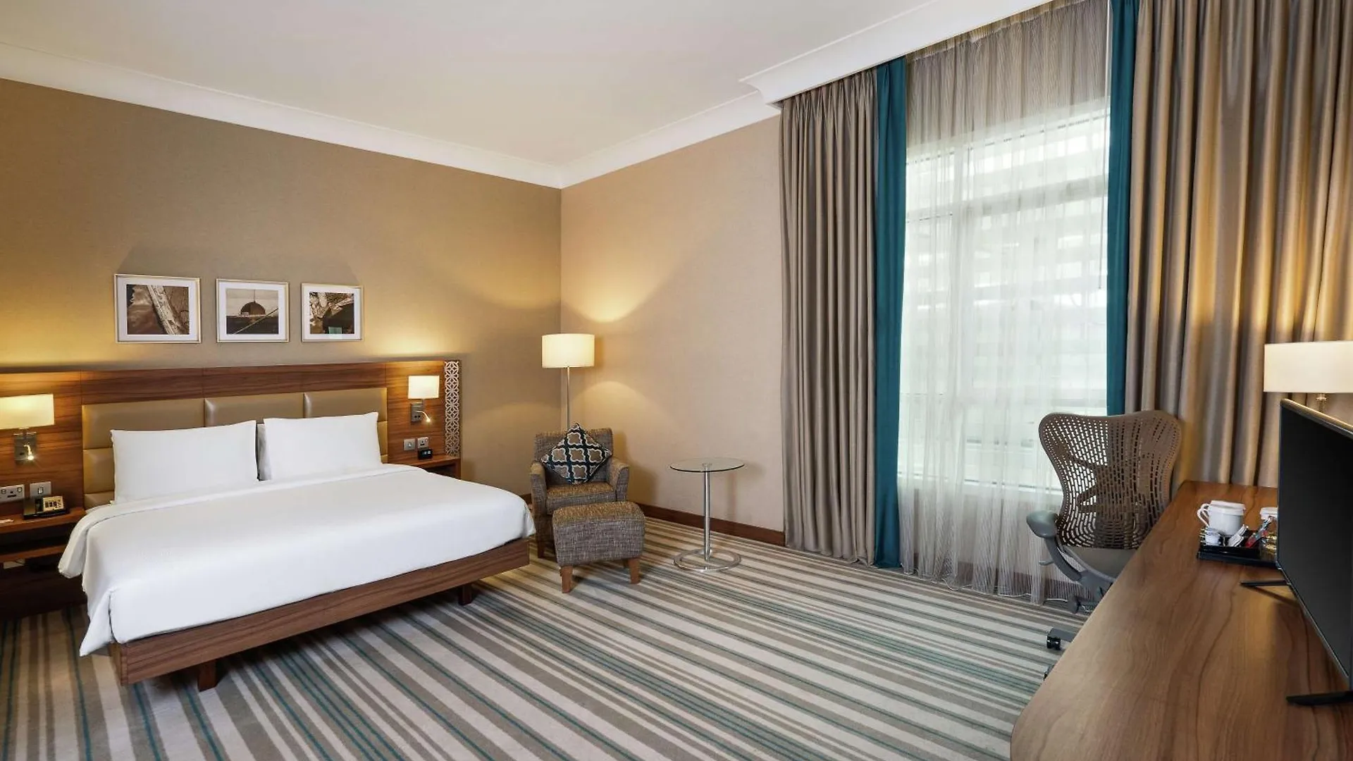 **** Hotel Hilton Garden Inn Dubai Al Mina - Jumeirah Émirats arabes unis