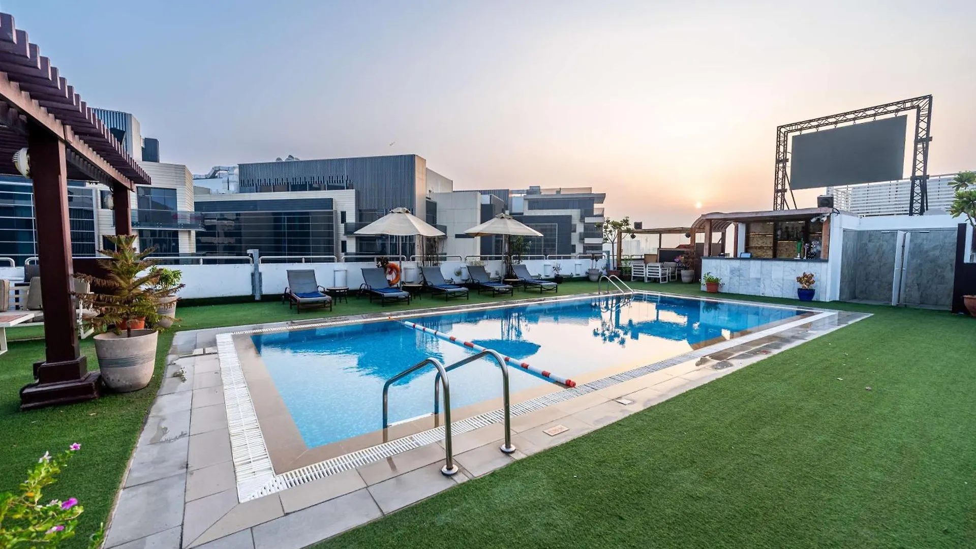 Hilton Garden Inn Dubai Jumeirah