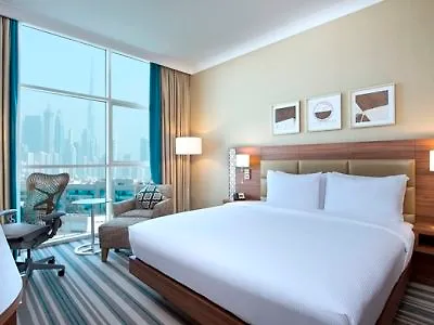 Hilton Garden Inn Dubai Al Mina - Jumeirah Hotel